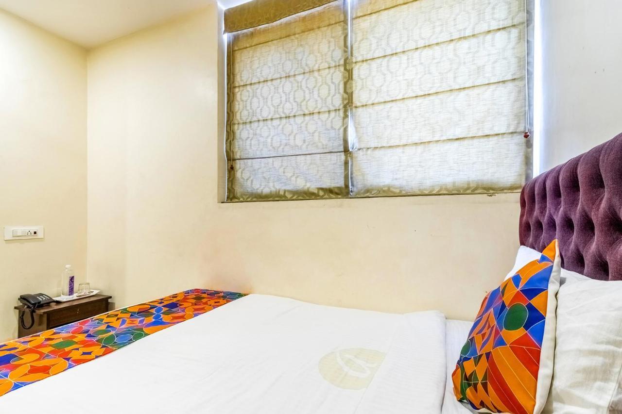 Fabhotel Astra Suites - Hsr Main Road Бангалор Екстериор снимка