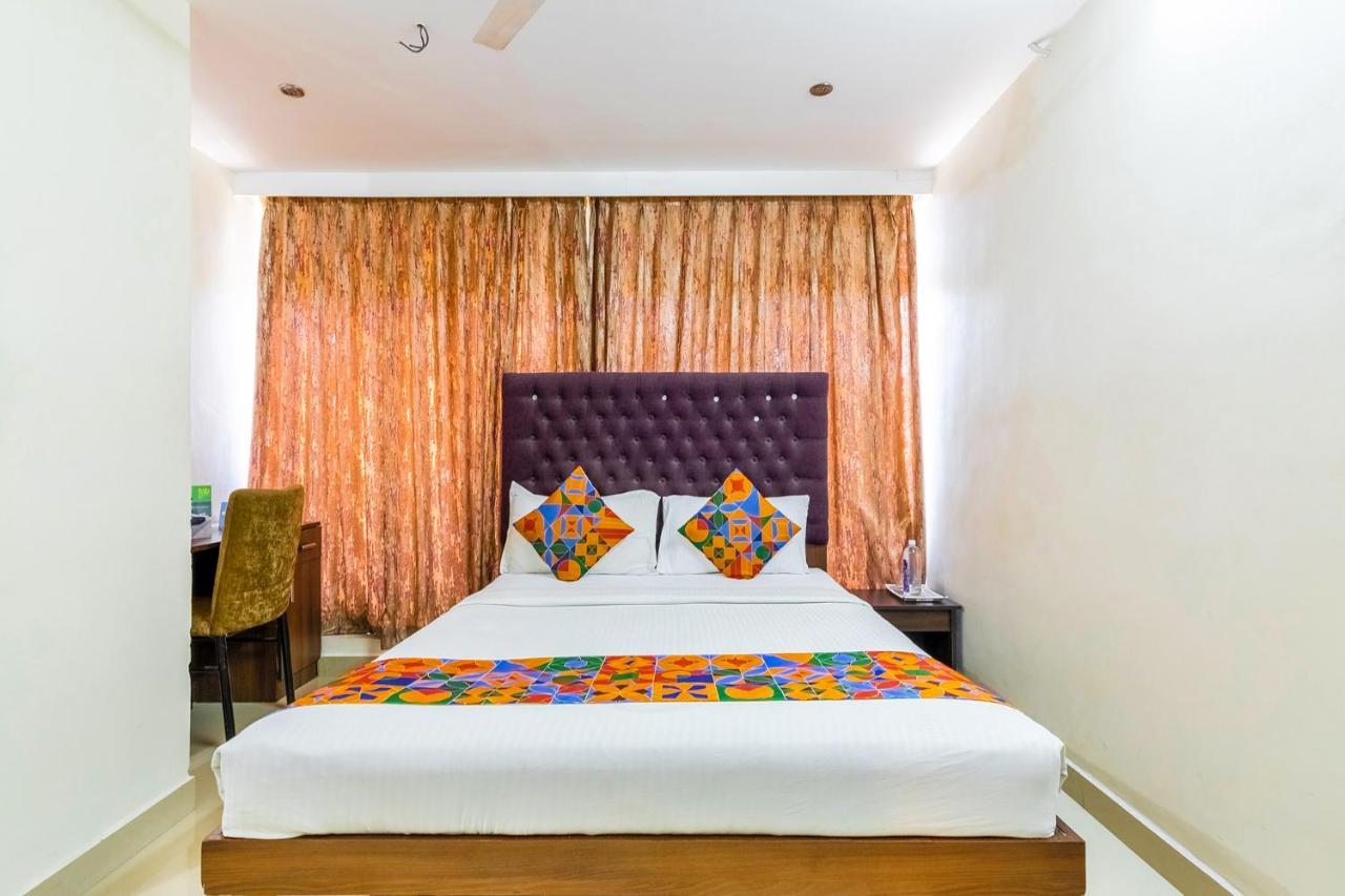 Fabhotel Astra Suites - Hsr Main Road Бангалор Екстериор снимка