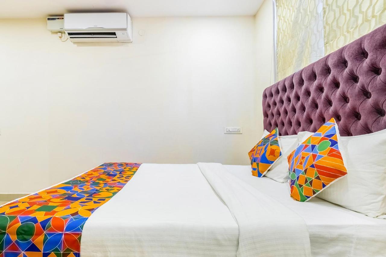Fabhotel Astra Suites - Hsr Main Road Бангалор Екстериор снимка