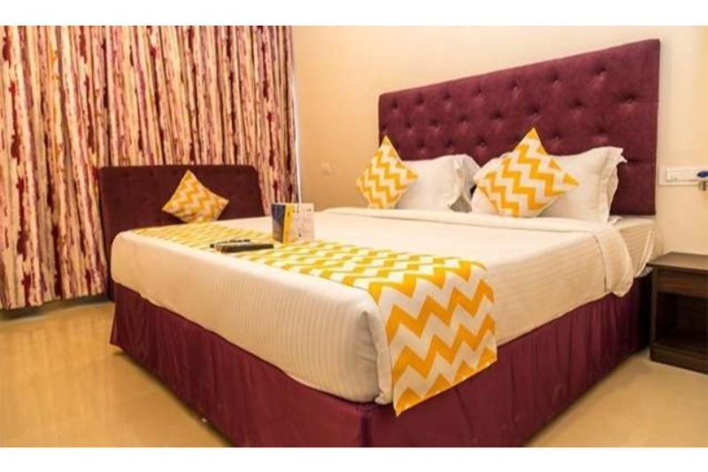 Fabhotel Astra Suites - Hsr Main Road Бангалор Екстериор снимка